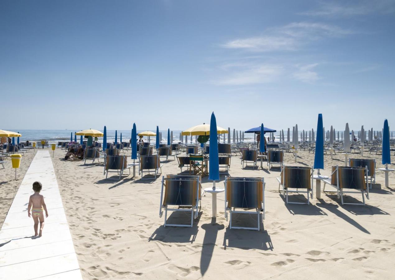 Park Hotel Pineta Cervia Eksteriør billede